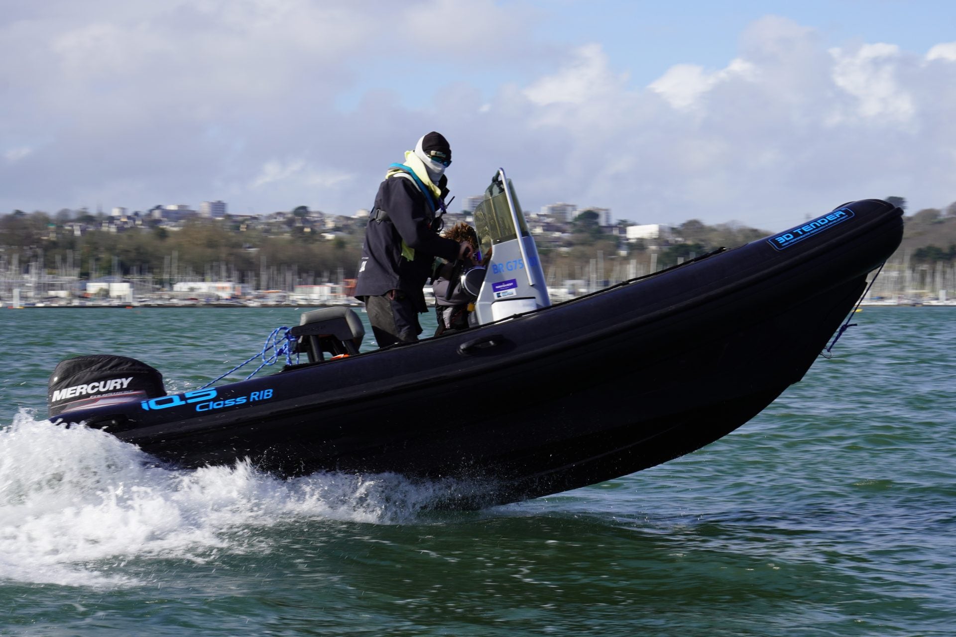 IQ5 COACH RIB