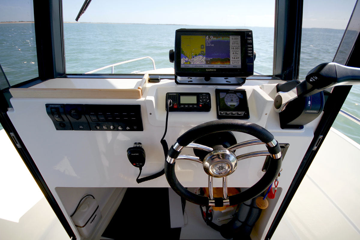 OSTREA 600 Pilothouse Fisher