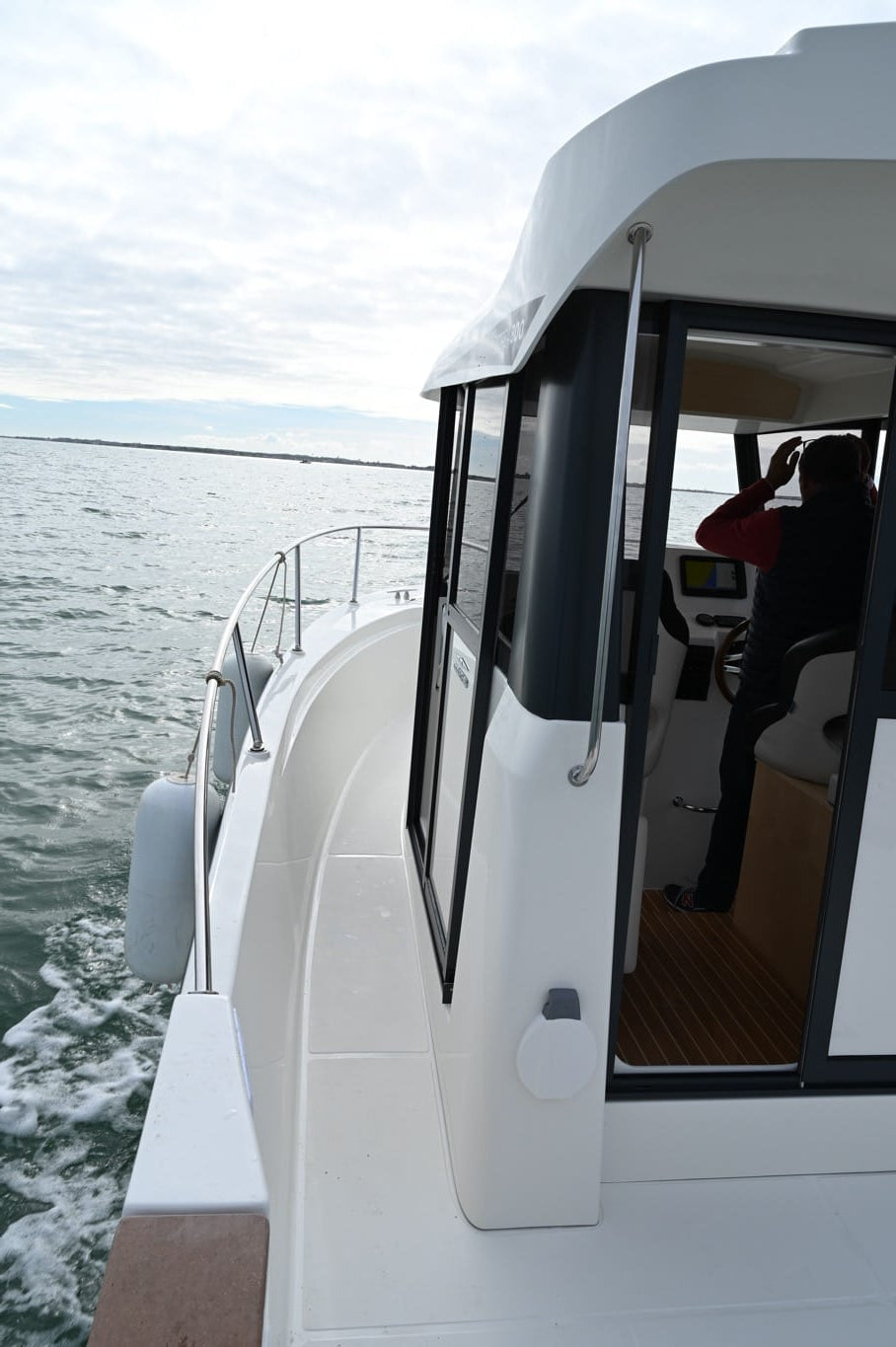 Ocqueteau OSTREA 710 Pilothouse