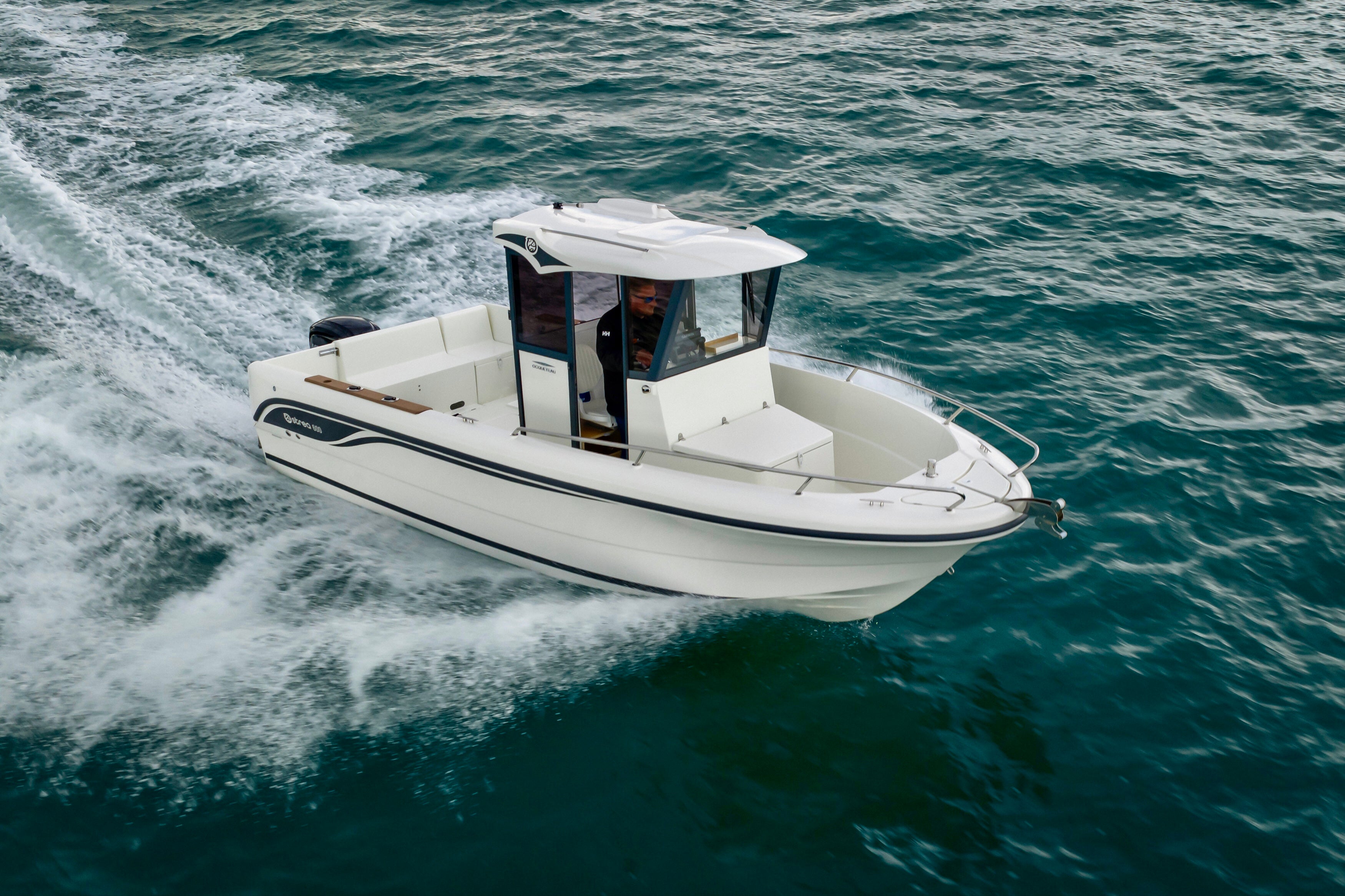 OSTREA 600 Pilothouse Fisher