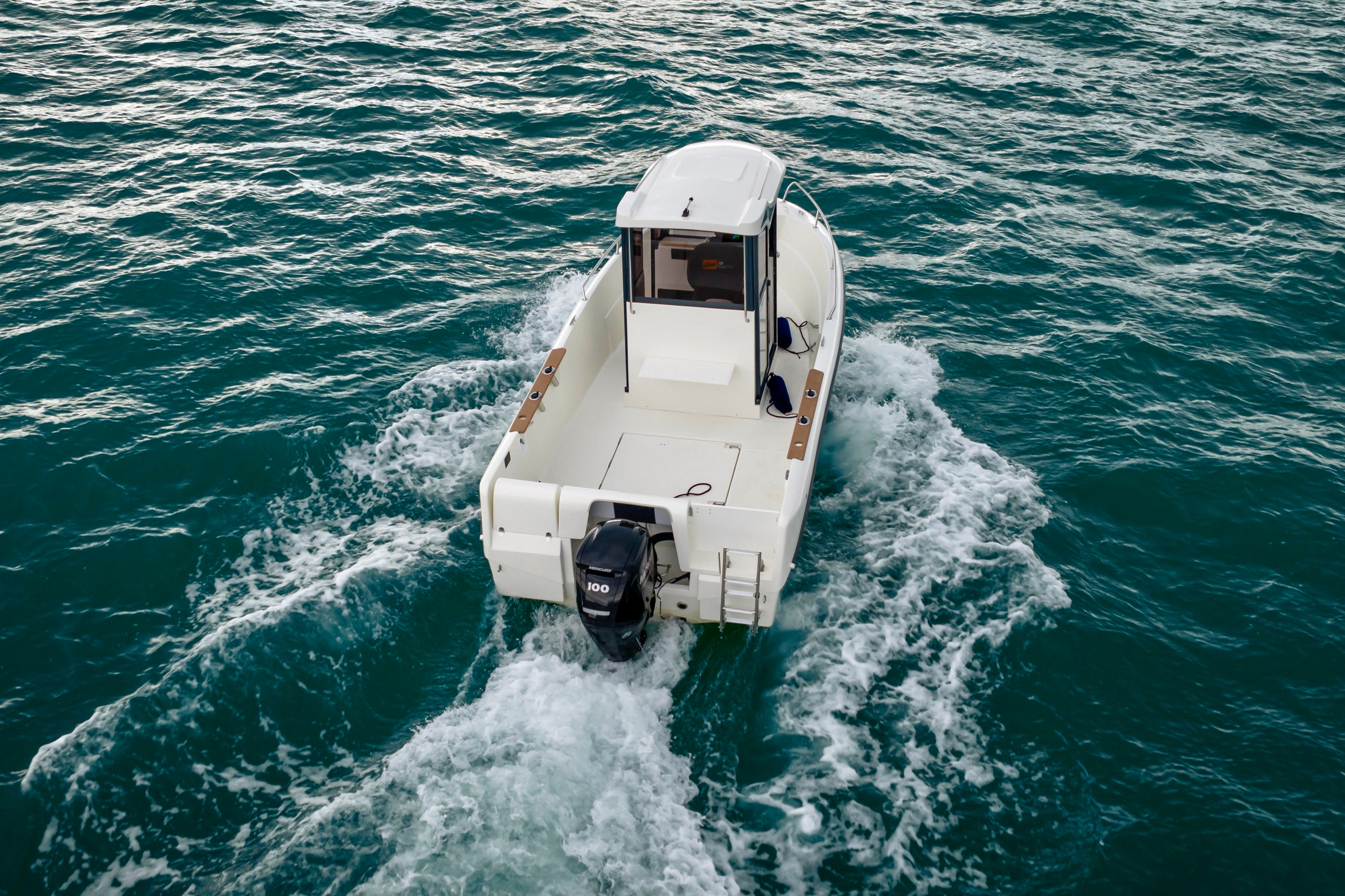 OSTREA 600 Pilothouse Fisher
