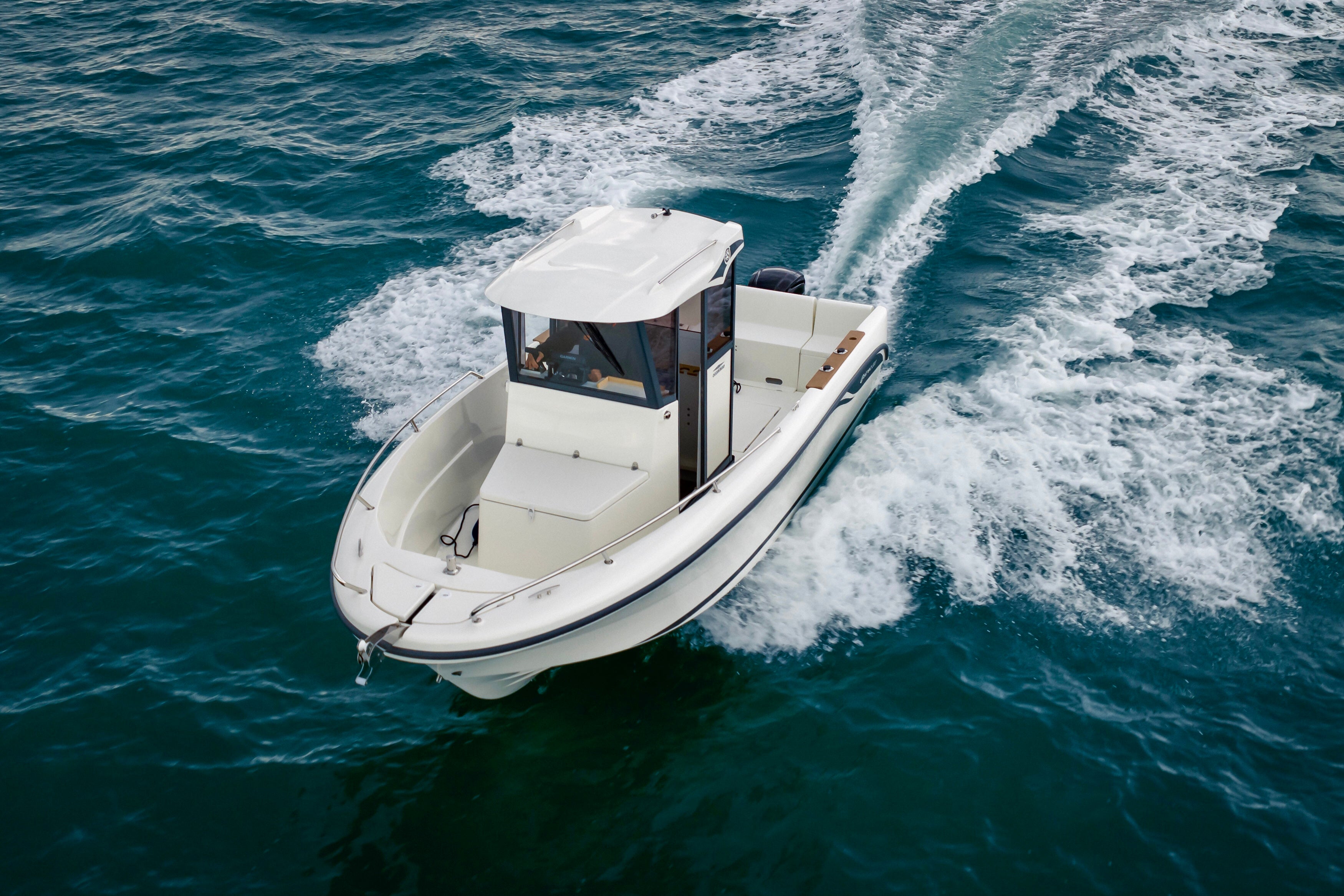 OSTREA 600 Pilothouse Fisher