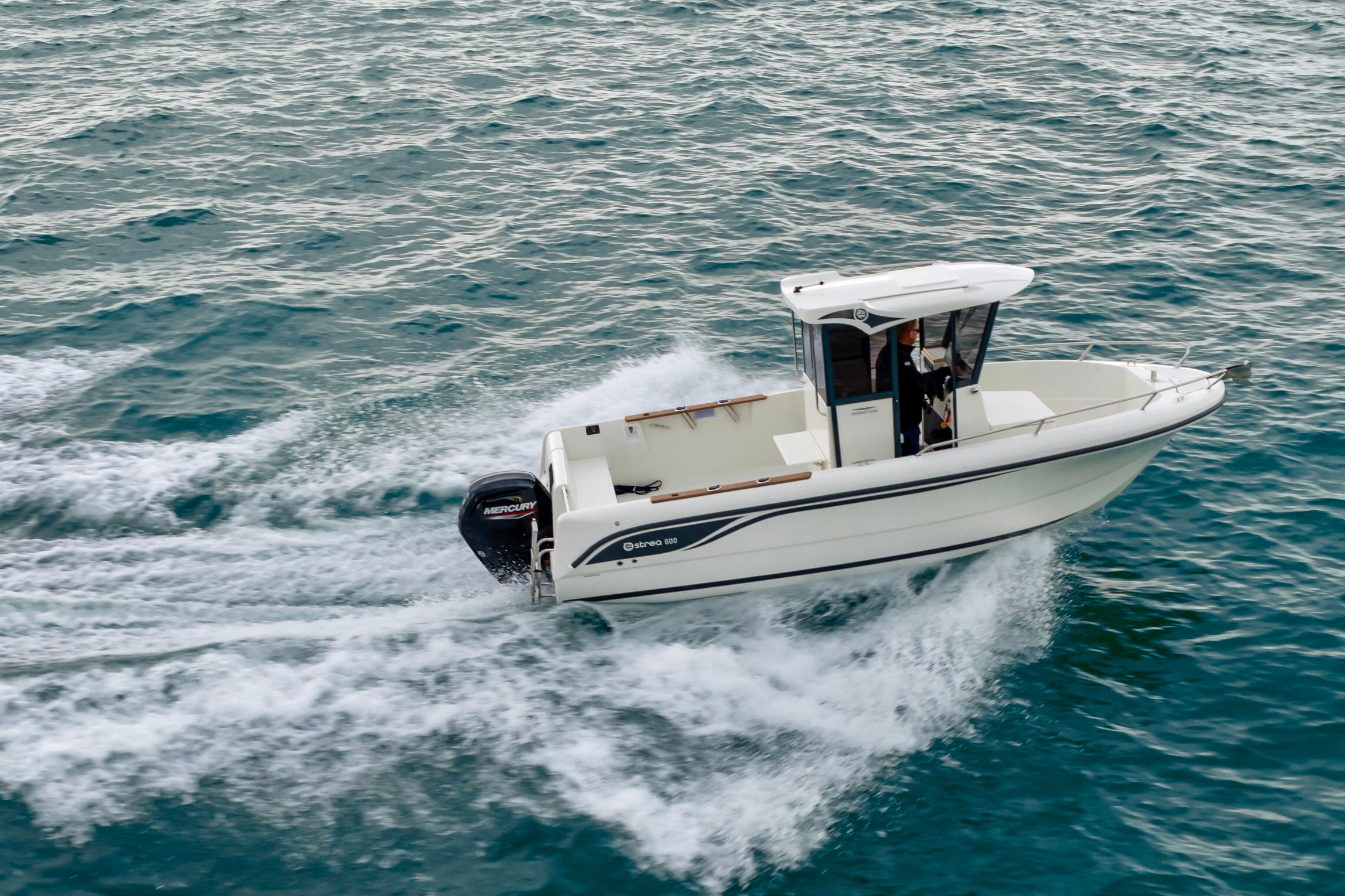 OSTREA 600 Pilothouse Fisher